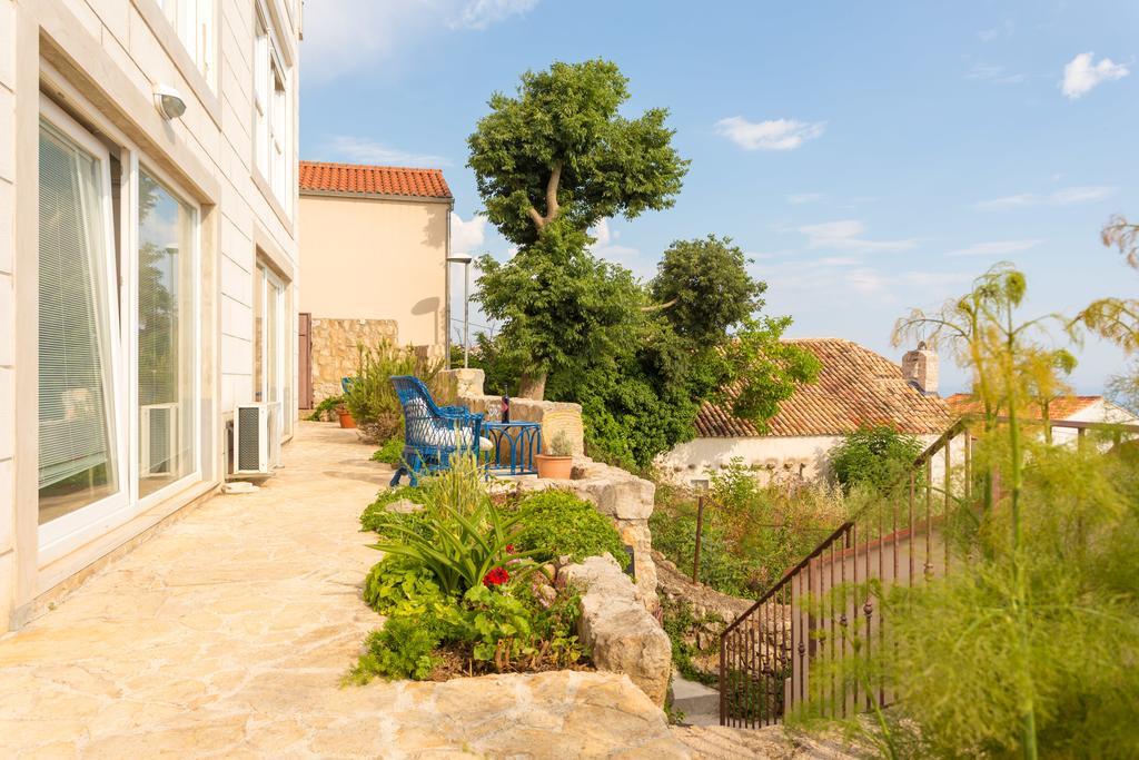 Mirta Apartment *
