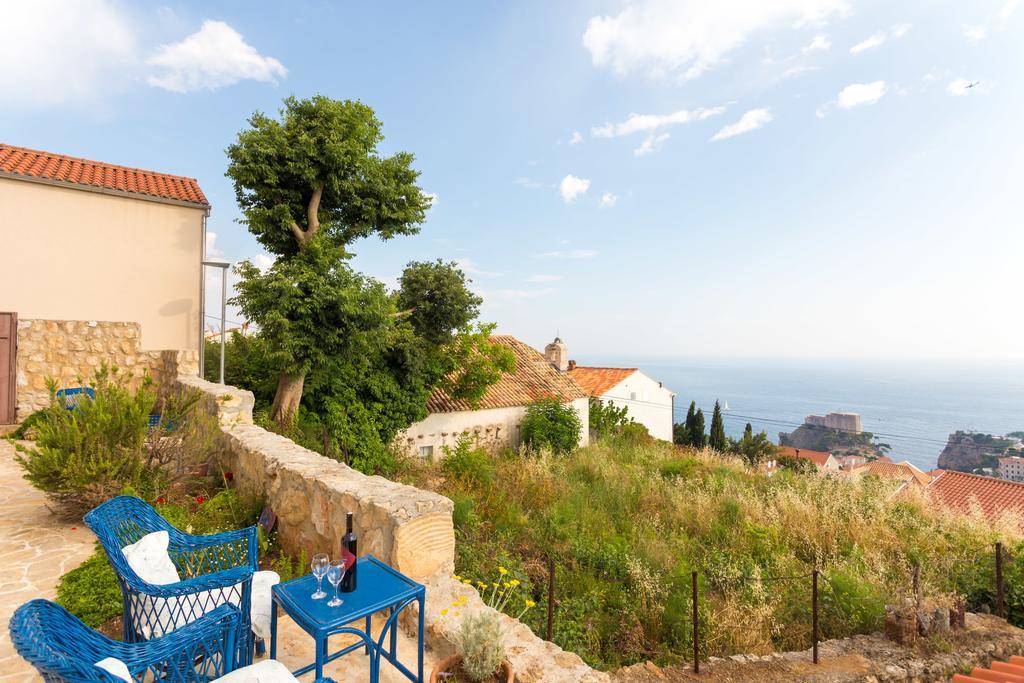 Mirta * Dubrovnik